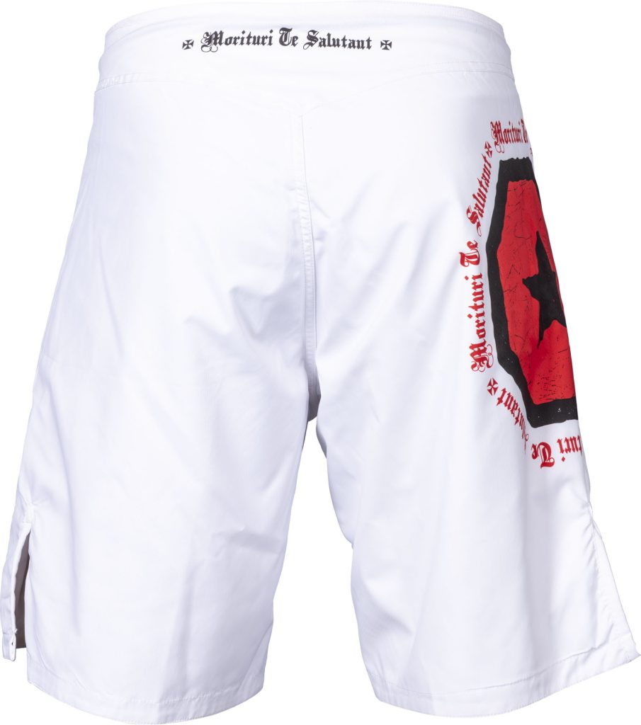 Short MMA « Morituri Te Salutant